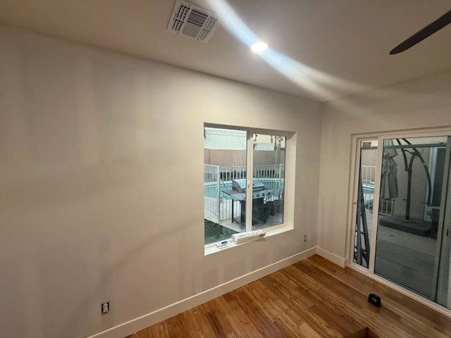 Commercial wallpaper project